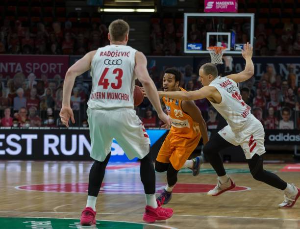 伯恩茅斯主 伯恩茅斯主