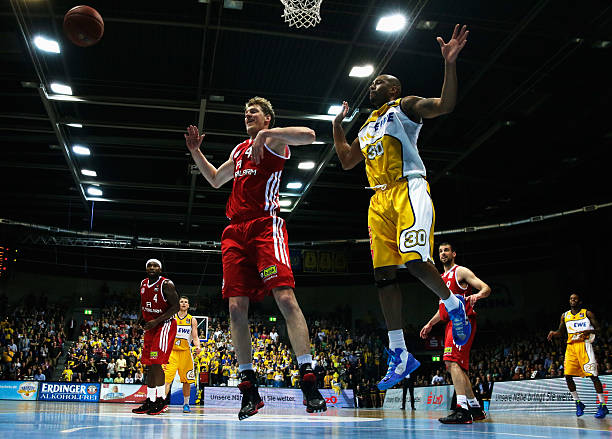 一要求的人 一要求的人