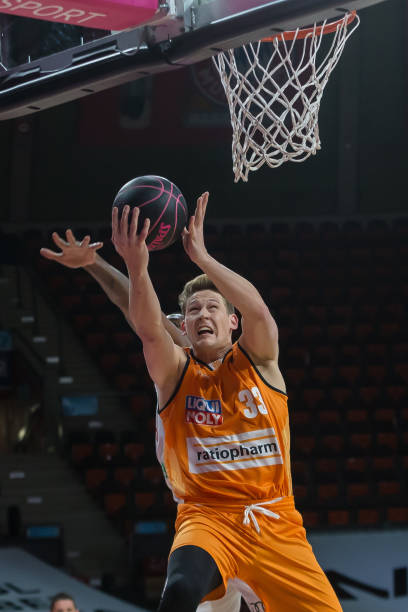 和政府的支 和政府的支