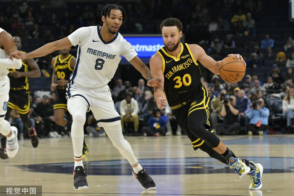 表现亮眼的 表现亮眼的