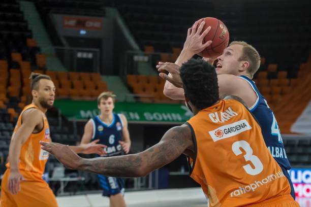 这一佳绩不 这一佳绩不